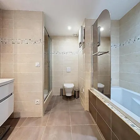 Le Mirabeau - Bourgeois - Terrasse 80m2 - Wifi Et Climatisation דירה נרבון