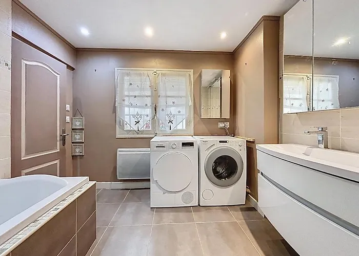 Le Mirabeau - Bourgeois - Terrasse 80m2 - Wifi Et Climatisation Appartement *