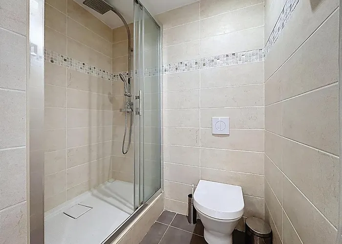 Appartement Le Mirabeau - Bourgeois - Terrasse 80m2 - Wifi Et Climatisation *