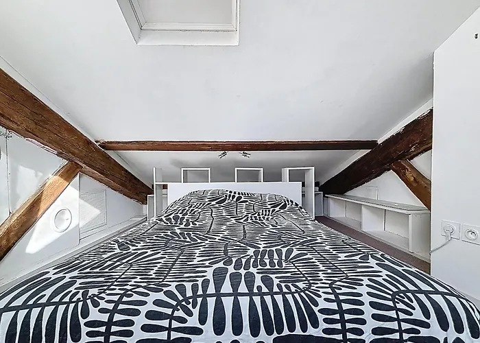 Appartement Le Mirabeau - Bourgeois - Terrasse 80m2 - Wifi Et Climatisation Narbonne