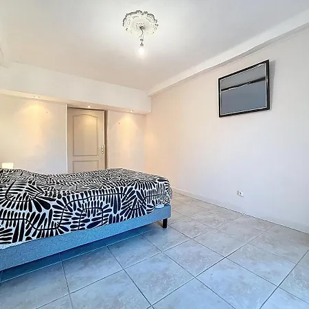 Le Mirabeau - Bourgeois - Terrasse 80m2 - Wifi Et Climatisation Apartmán *