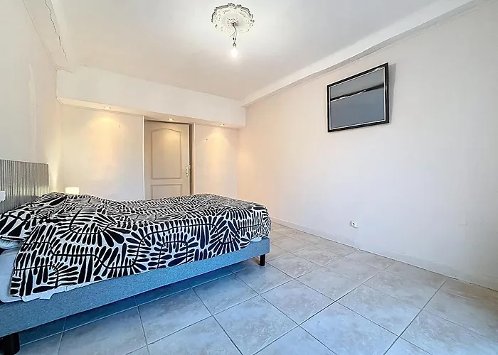 Le Mirabeau - Bourgeois - Terrasse 80m2 - Wifi Et Climatisation 公寓 *